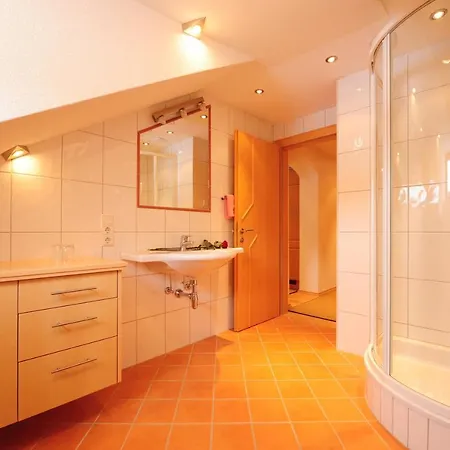 Haus Enzian Bed & Breakfast Sankt Anton am Arlberg Room photo
